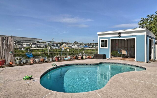 Jacksonville Home, Near Beach & Mayo Clinic!