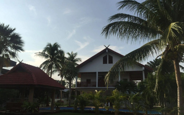 Lyndale Lodge