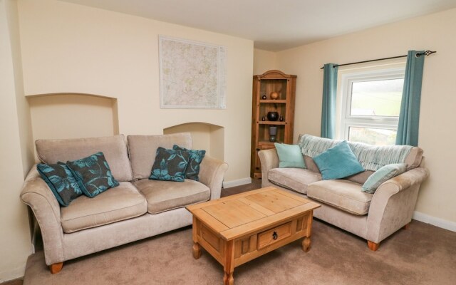 Ynys Cottage
