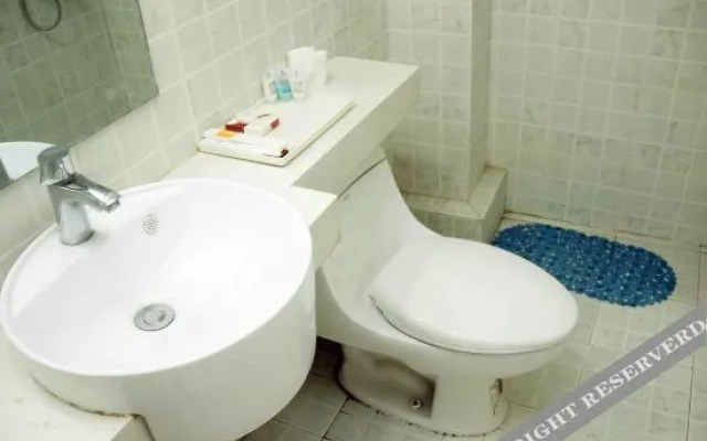 Jinhu A8 Business Hotel
