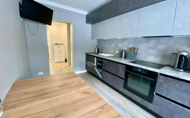 Апартаменты на улице Тихоокеанская 34