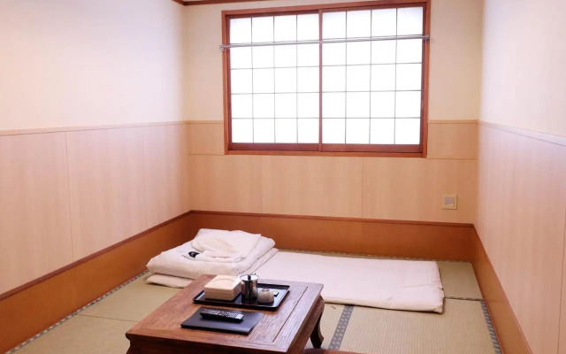 Business Ryokan Wakamizu
