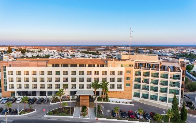 AP Maria Nova Lounge - Adults Friendly