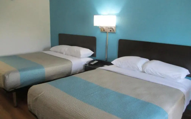 Motel 6 Chattanooga, TN - Airport