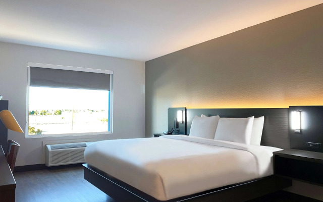 Hawthorn Extended Stay by Wyndham Hobbs