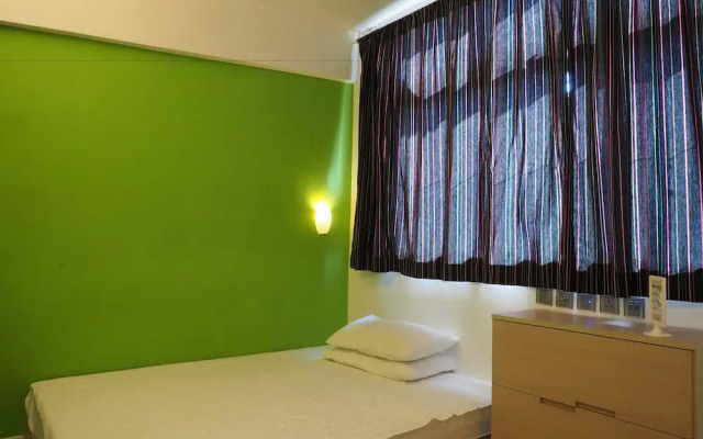 Panda's Hostel - Stylish