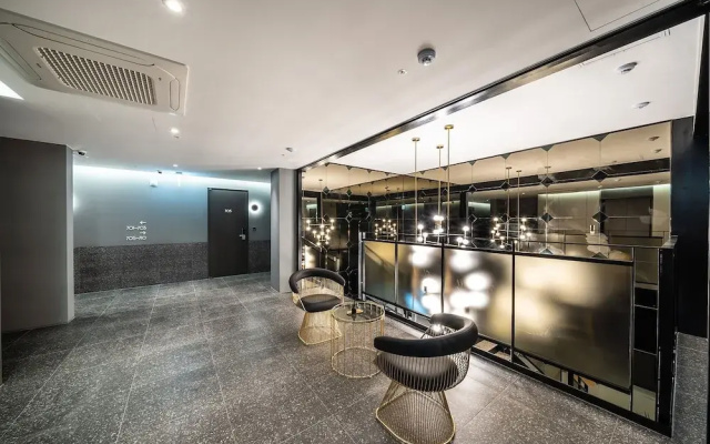 Gimpo Gray Hotel