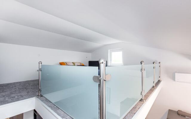 Awesome Apartment in Novi Vinodolski With 2 Bedrooms and Wifi