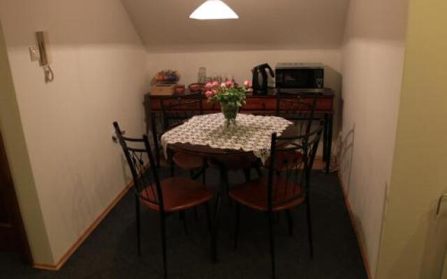 Guest House Tri Korunky