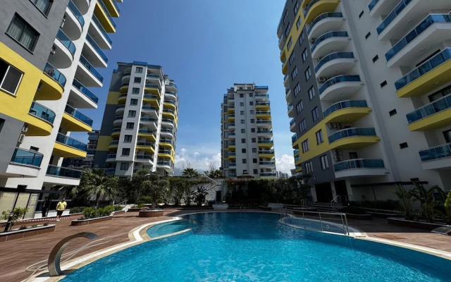 Heaven Hills Complex