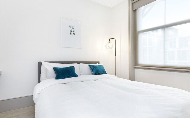 Kensington Holiday Stay