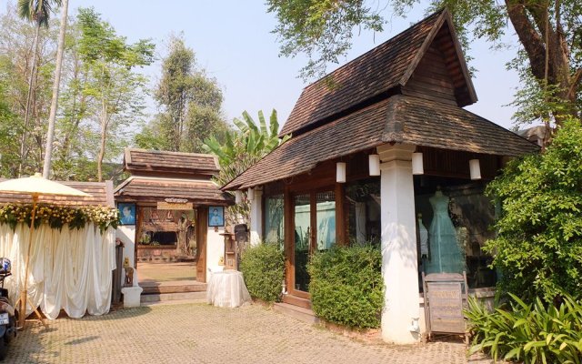 Baan Singkham Resort