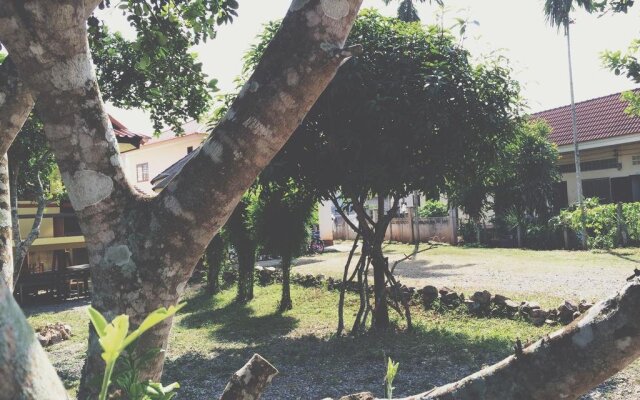 The Banana Cabins