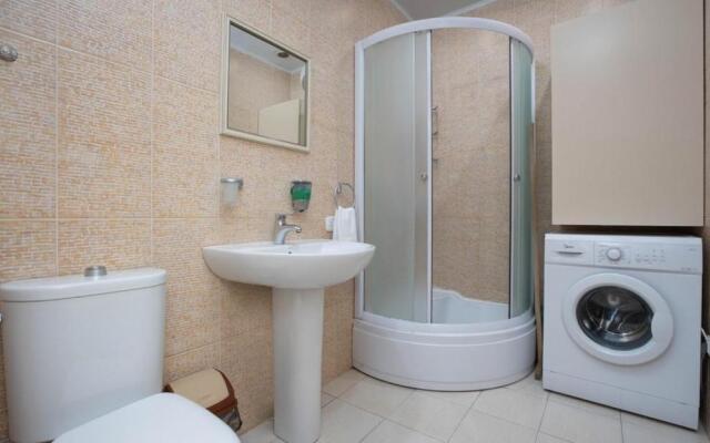 Stay Inn Apartments on Nalbandyan 7-1