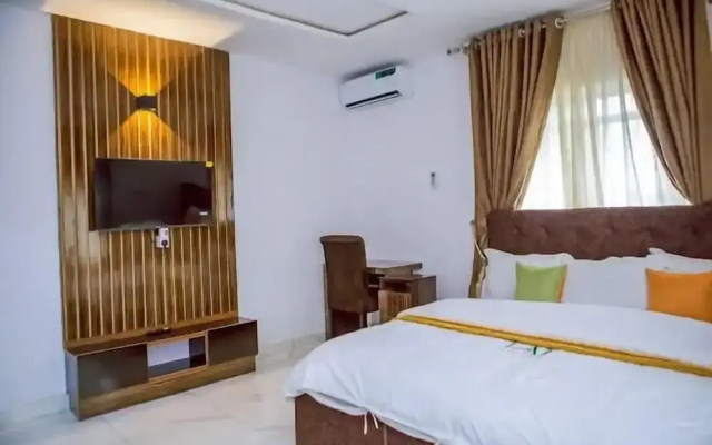 Taj Suites