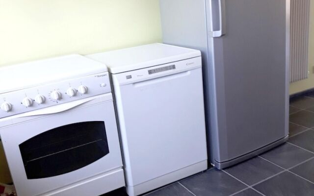 Apartment With 2 Bedrooms in Saint-dié-des-vosges, With Furnished Gard