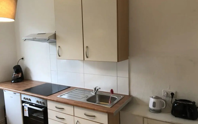 Living at Klassvilla - Newtown No. 2