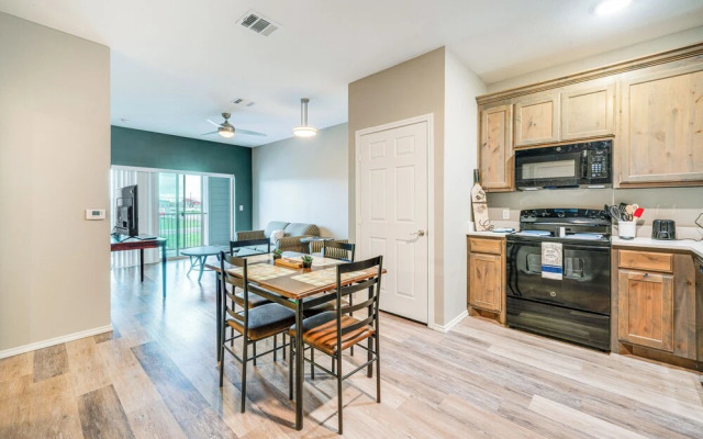 Close to Lakes & Museums: Bonham Vacation Rental