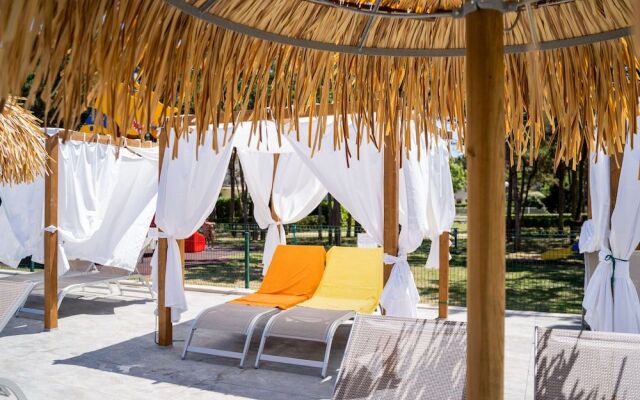 Summer Time Family Resort