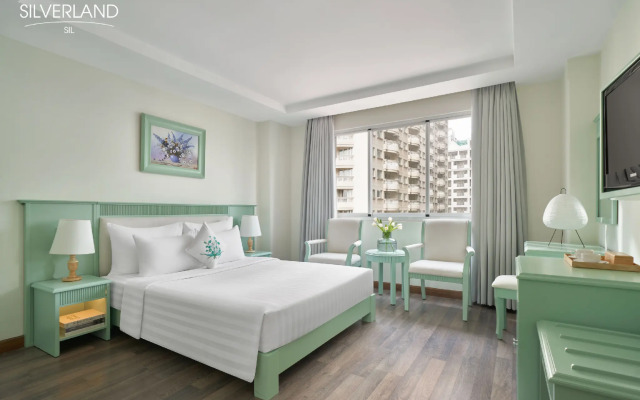 Silverland Sil Hotel