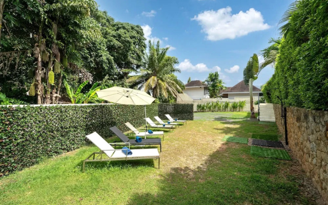 NaiHarn Private Oxavia Garden Bungalows