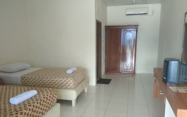 Hotel Maninjau Indah