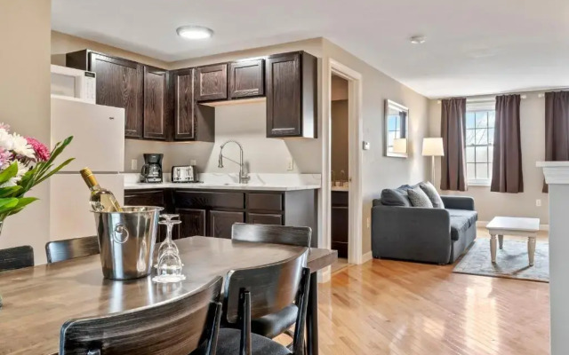 Sea Rose Suites