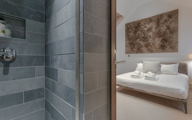 Mayfair 1 Bedroom Flat