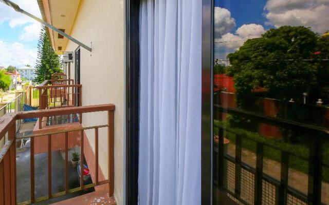 OYO 792 Wil's Suites