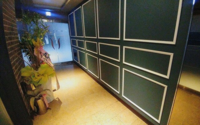 K2 motel