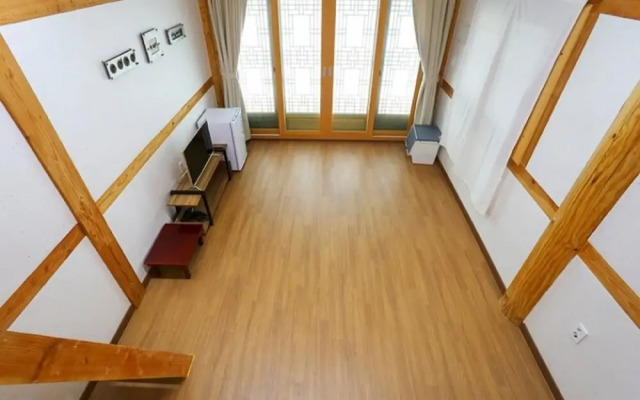 Iksan Geummagwan Pension