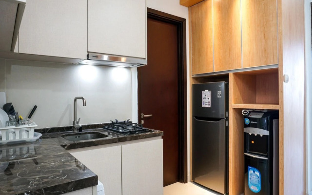 Cozy 1BR at Puri Mansion Apartment