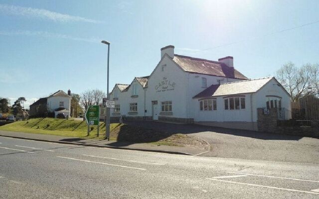 The Castle Hotel