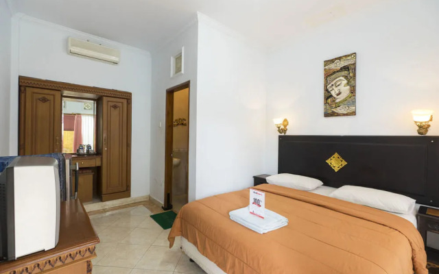 RedDoorz @ Sanur Bali Beach