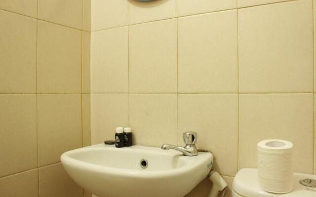 Homey Studio Room at Tamansari Panoramic Apartment