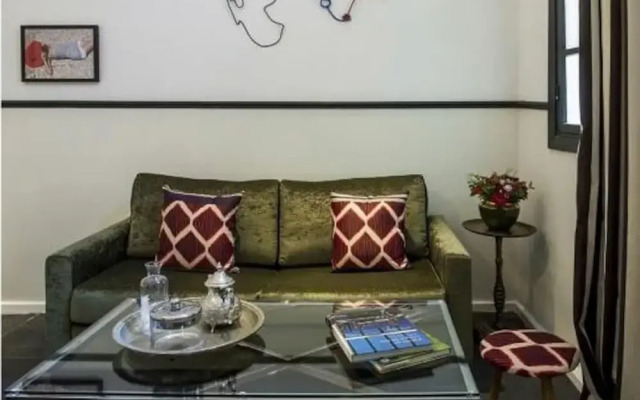 Designer TownHouse Neve Tzedek HolyGuest