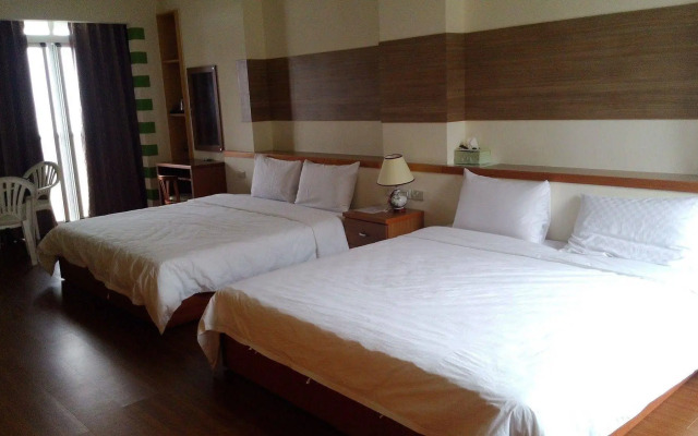 Caitlyn Hostel