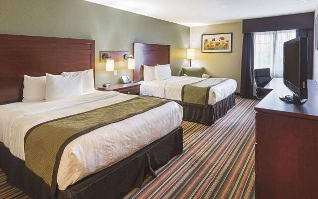 La Quinta Inn & Suites by Wyndham Woodway - Waco South