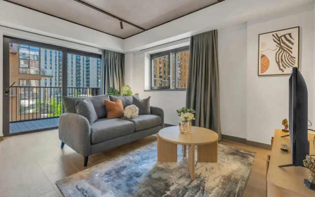 Vibrant Apartments at Luna near Wembley Park by MySquare