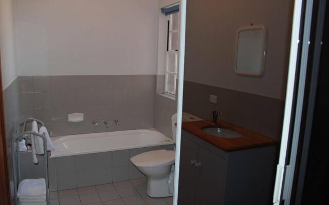 Adelaide Serviced Accommodation