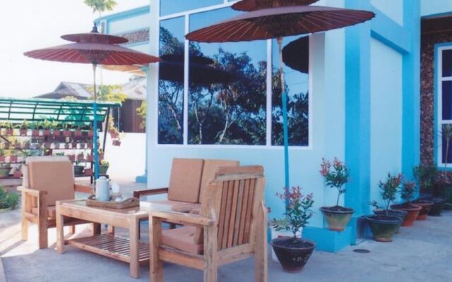 Pine Breeze Hotel
