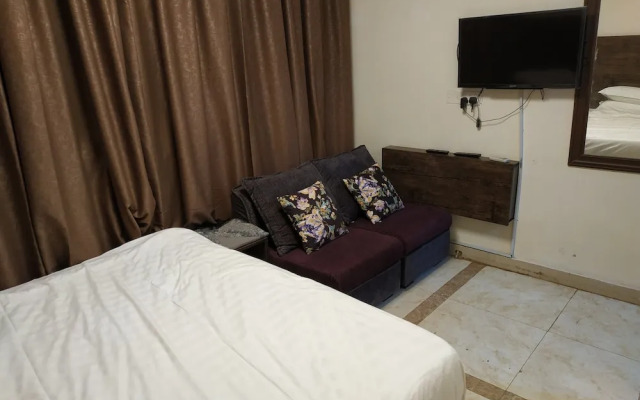 Maziya Residence