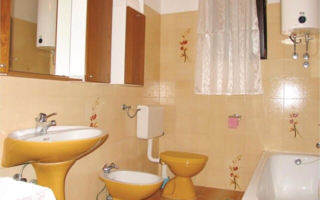 Nice Apartment in Medulin With 3 Bedrooms and Wifi