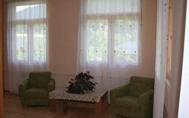 Marina Guest House