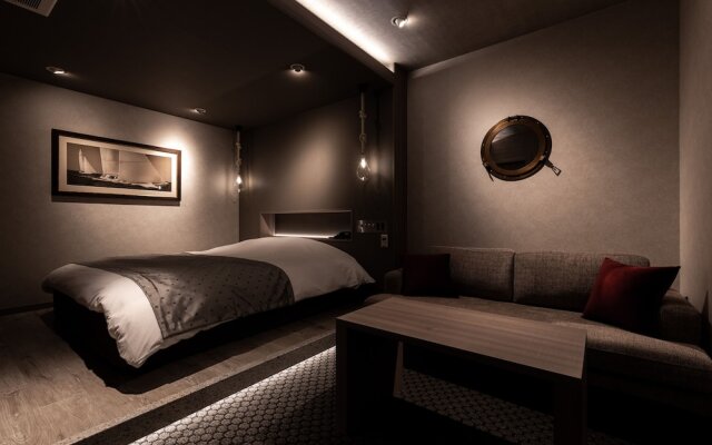 Y-HOTEL
