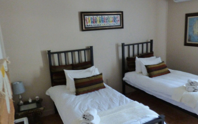 Tsumeb Backpackers & Safari