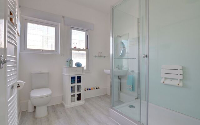 Exquisite Apartment in Bexhill Kent With Balcony