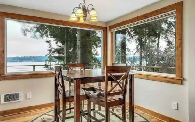 Serenity Pines by Avantstay Incredible Views