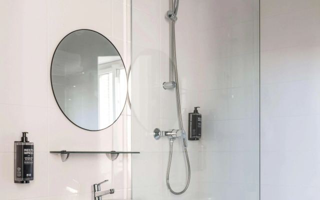 ibis Styles Asnieres Centre Hotel