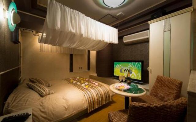 Hotel W-Bagus (Adult Only)